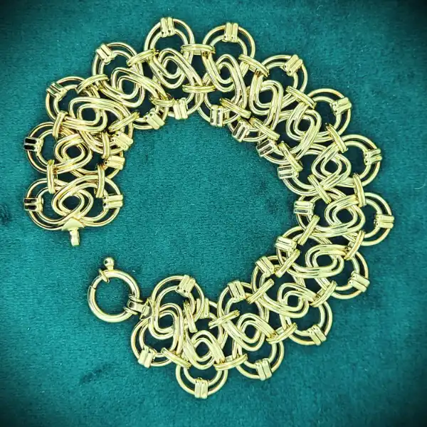  9ct Yellow Gold Decorative Bracelet