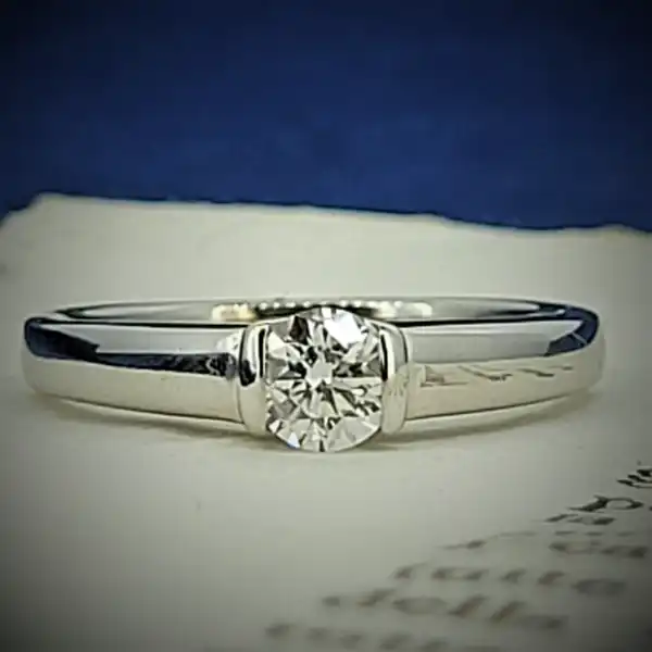 18ct White Gold Contemporary Diamond Solitaire weighing 0.33cts