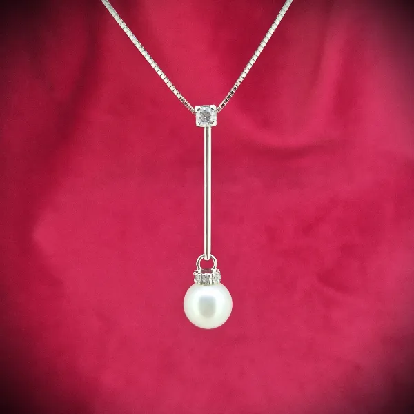 18ct Gold Pearl and Diamond Necklace