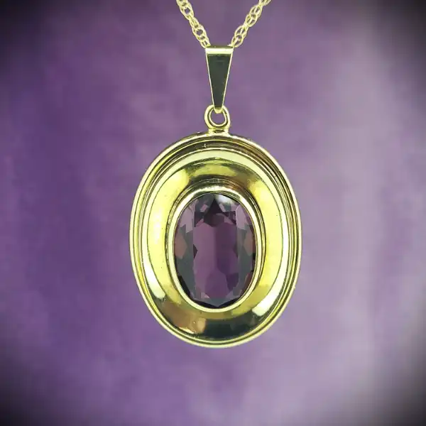 8ct Amethyst Pendant on a 9ct Pendant Chain