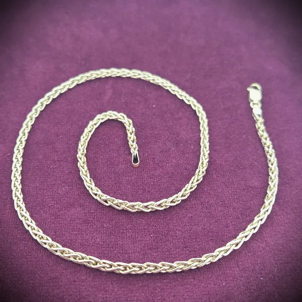 9ct Yellow Gold Solid Spiga Chain