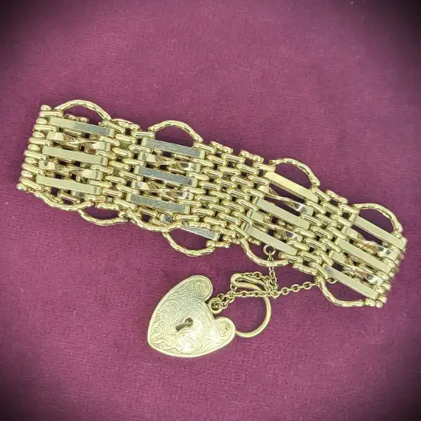 9ct Yellow Gold Gate Bracelet