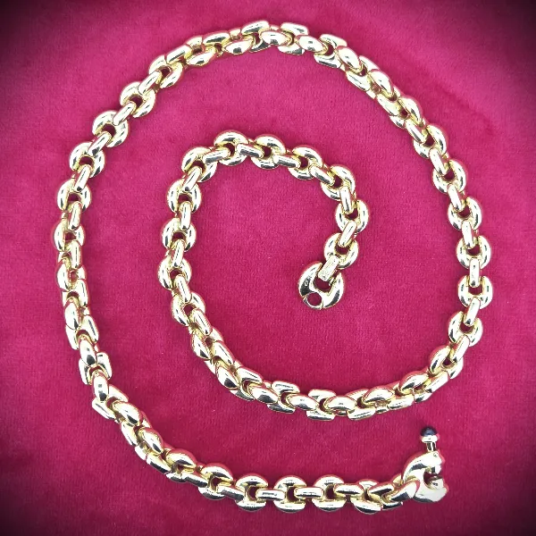 Heavy 18ct Gold Fancy Mariner Link Necklace