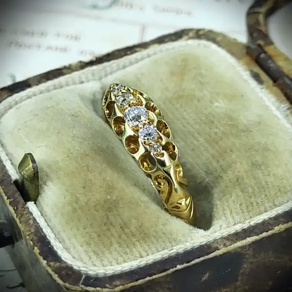 Date 1901! 18ct Diamond Boat Ring