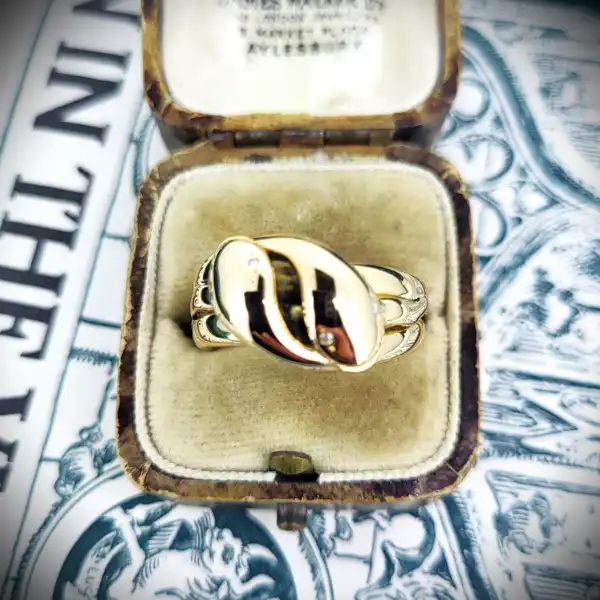 Date 1922-1923! 18ct Gold Snake Ring