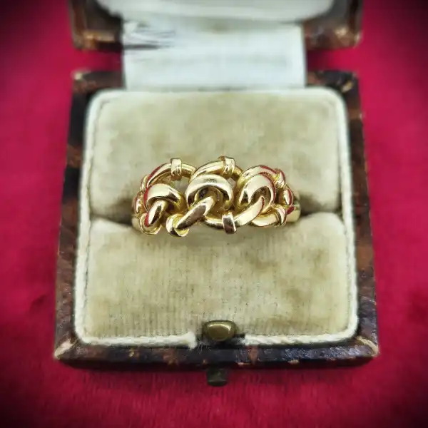 Date 1896! 18ct Yellow Gold Triple Knot Ring