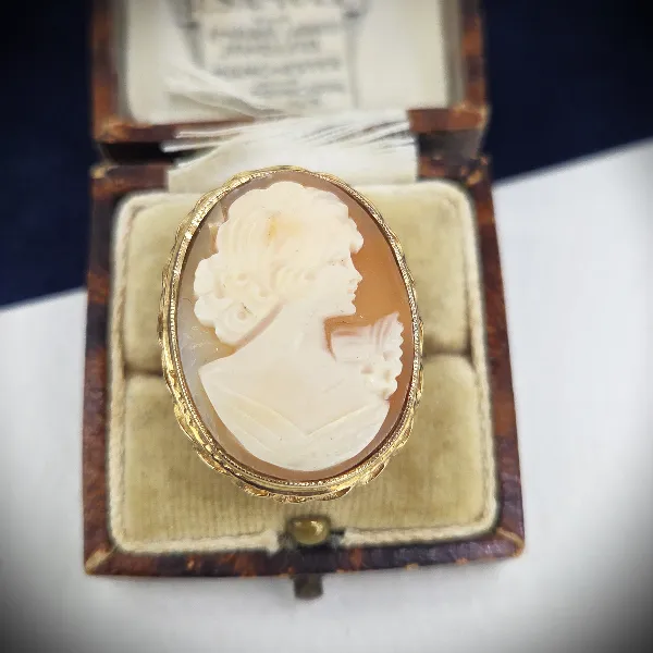 9ct Yellow Gold Antique Shell Cameo Ring