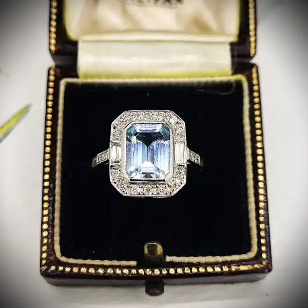 Platinum Art Deco Aquamarine and Diamond 