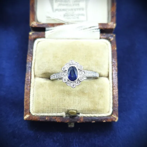 18ct Sapphire and Diamond Cluster Ring