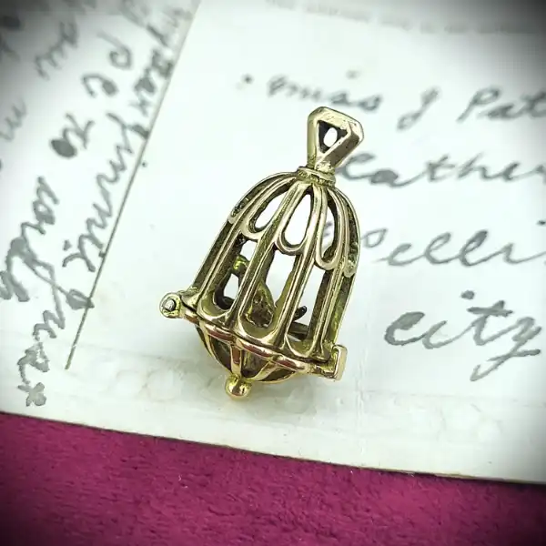 9ct Yellow Gold Bird with Cage